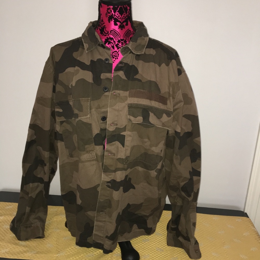 Camouflage Light Weight Jean Jacket/Shirt